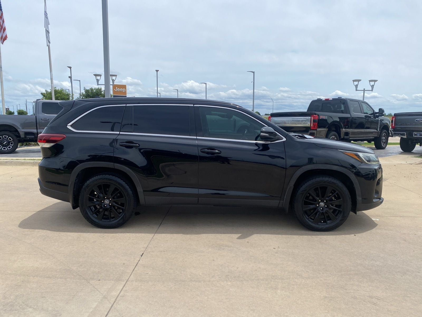 2019 Toyota Highlander SE