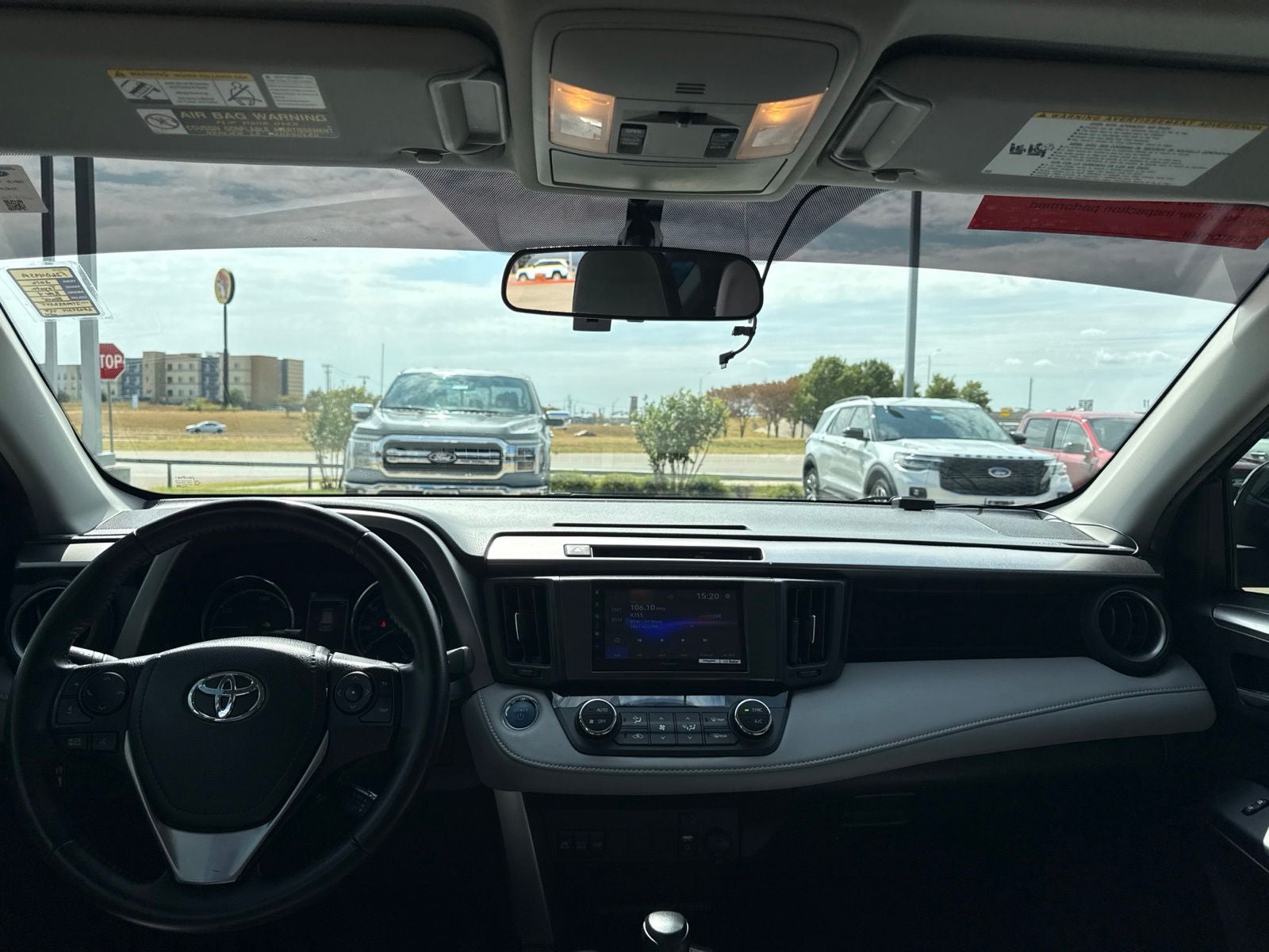 2016 Toyota RAV4 Hybrid XLE