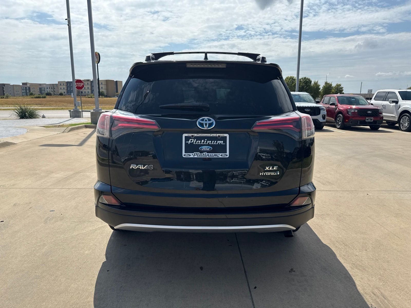 2016 Toyota RAV4 Hybrid XLE