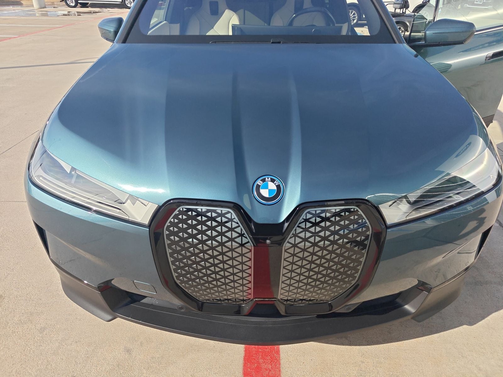 2024 BMW iX xDrive50